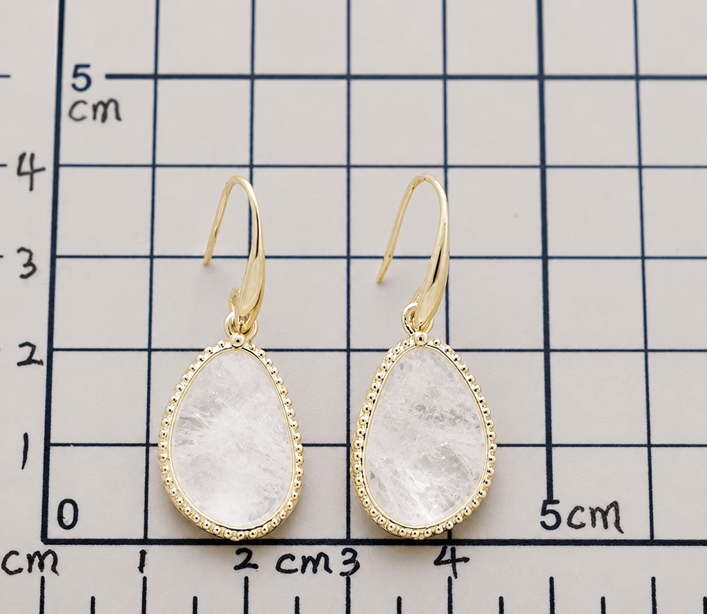 Boucles d’Oreilles Pendantes en Pierre Naturelle – Quartz ou Onyx Noir
