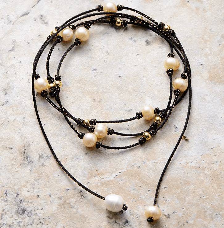 Collier-Bracelet  Bohème Long en Perles Noires & Cordon– Style Chapelet